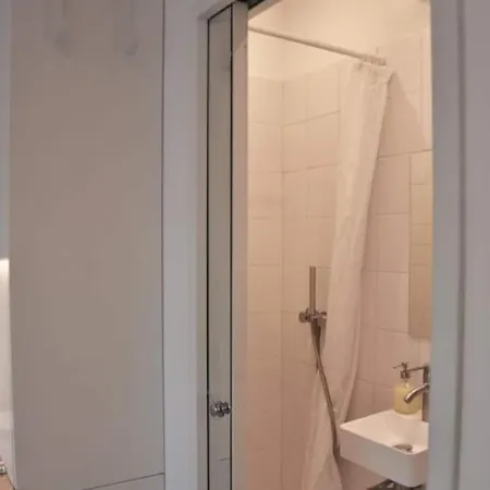 Coeur De Place Maubert Vue Equipe Ascenseur *